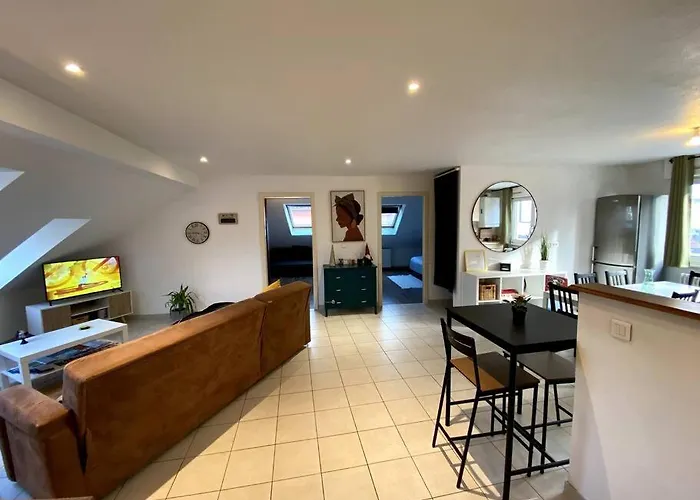 Strg Center At 10 Min-christmas Market And 10min Eu Parliament-wifi-tv *